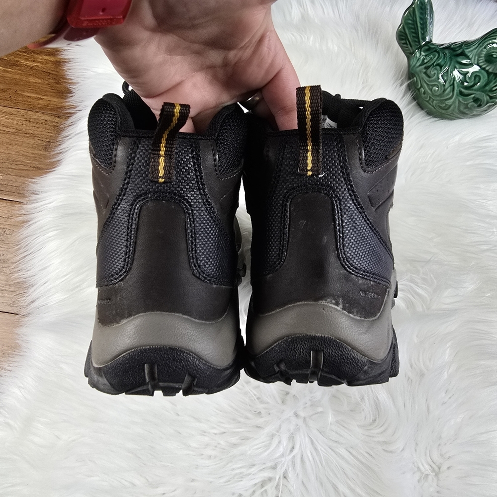 Columbia Mens Brown Hiking Boot Size 10 Wide - Picture 6 of 16